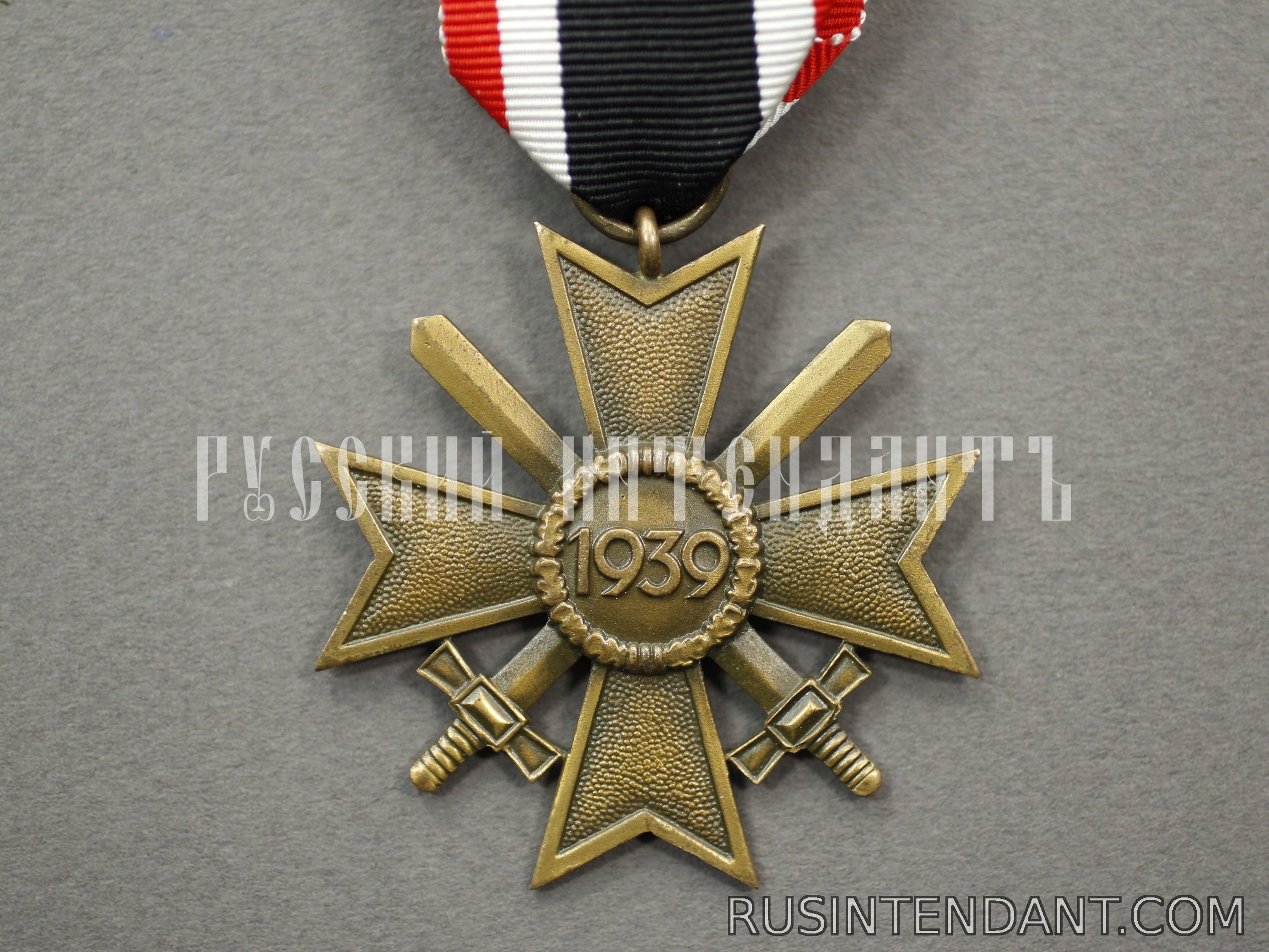 Фото 2: Крест Военных заслуг второго класса с мечами 