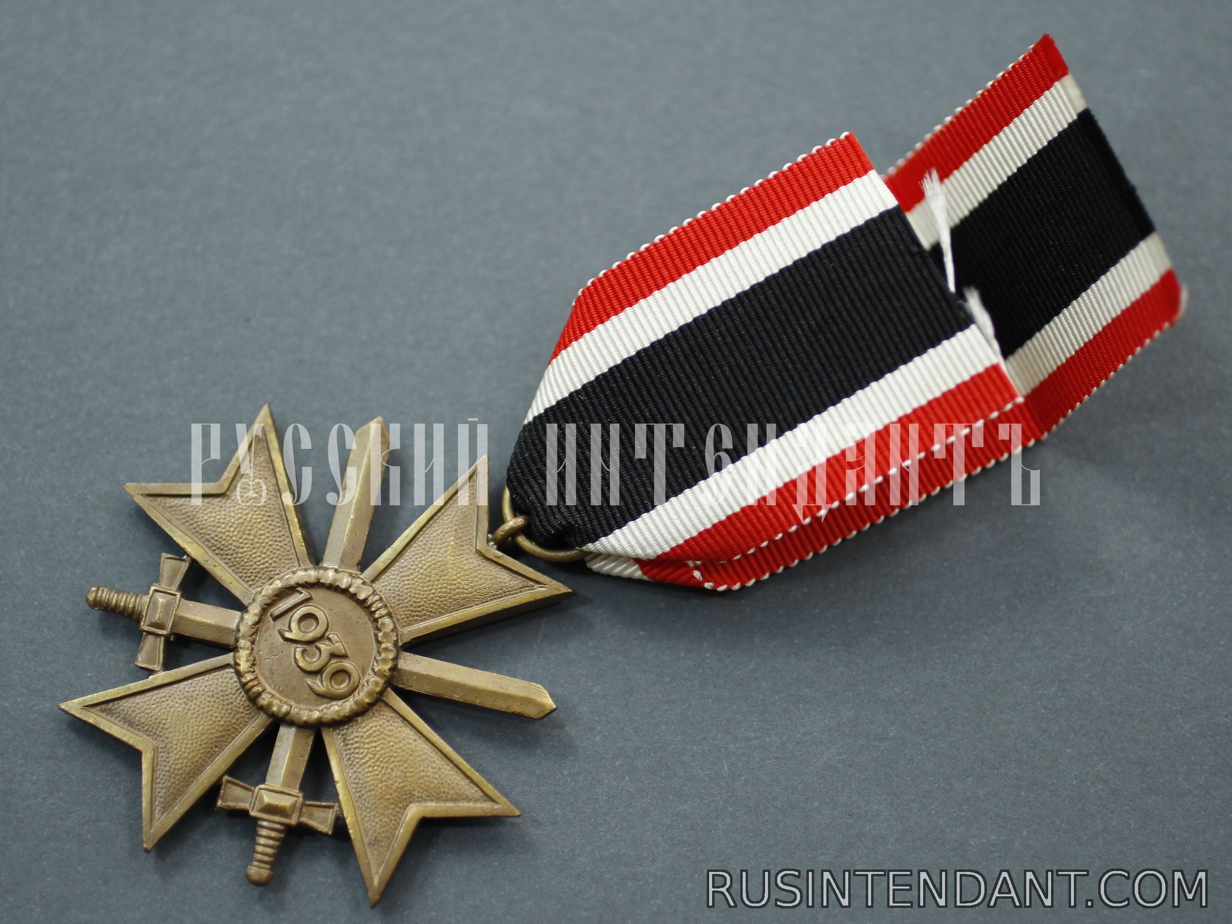 Фото 4: Крест Военных заслуг второго класса с мечами 