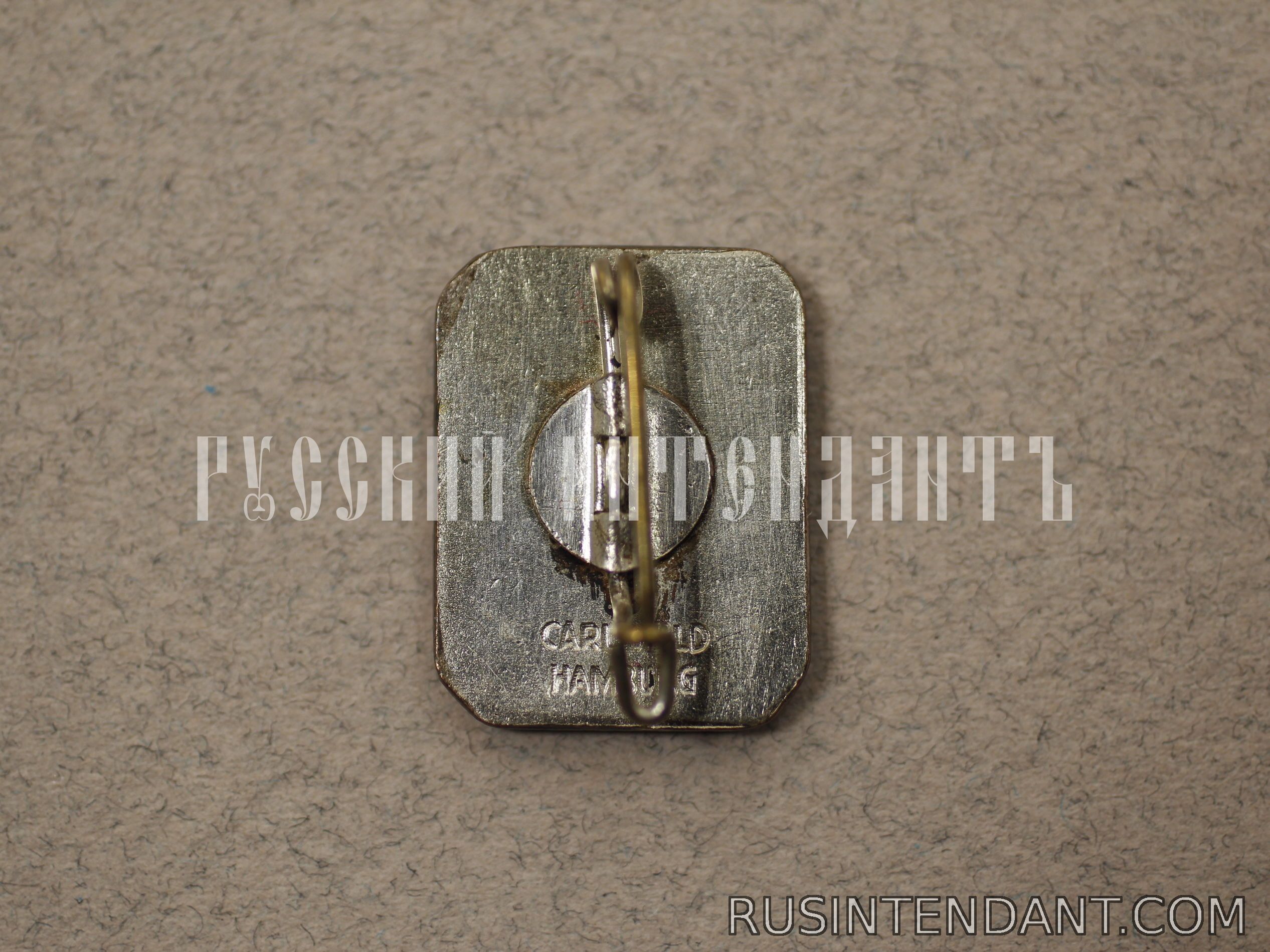 Фото 2: Серебряный почетный знак RGChD 