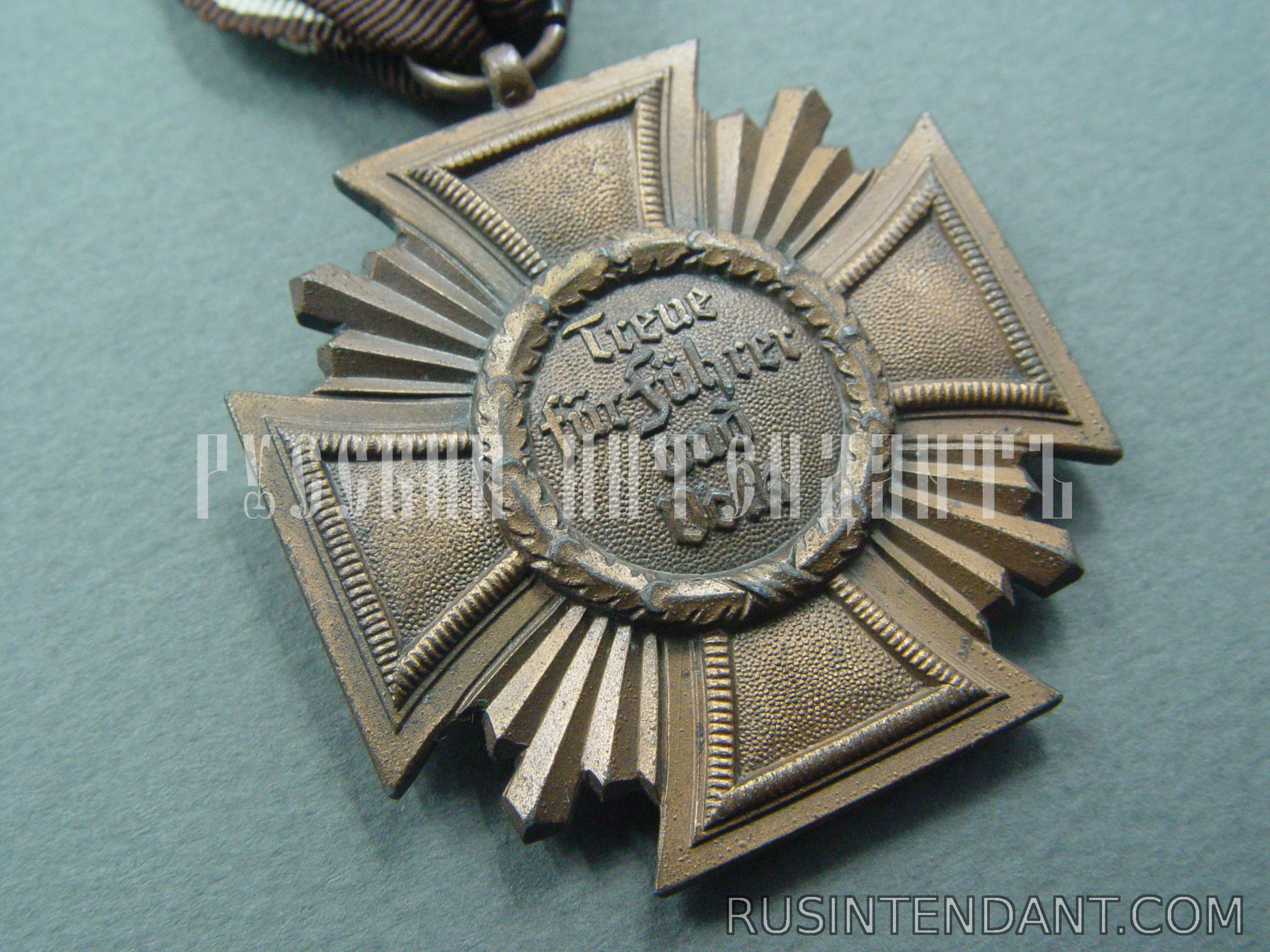 Фото 4: Знак за долгую службу в NSDAP 3-го класса 