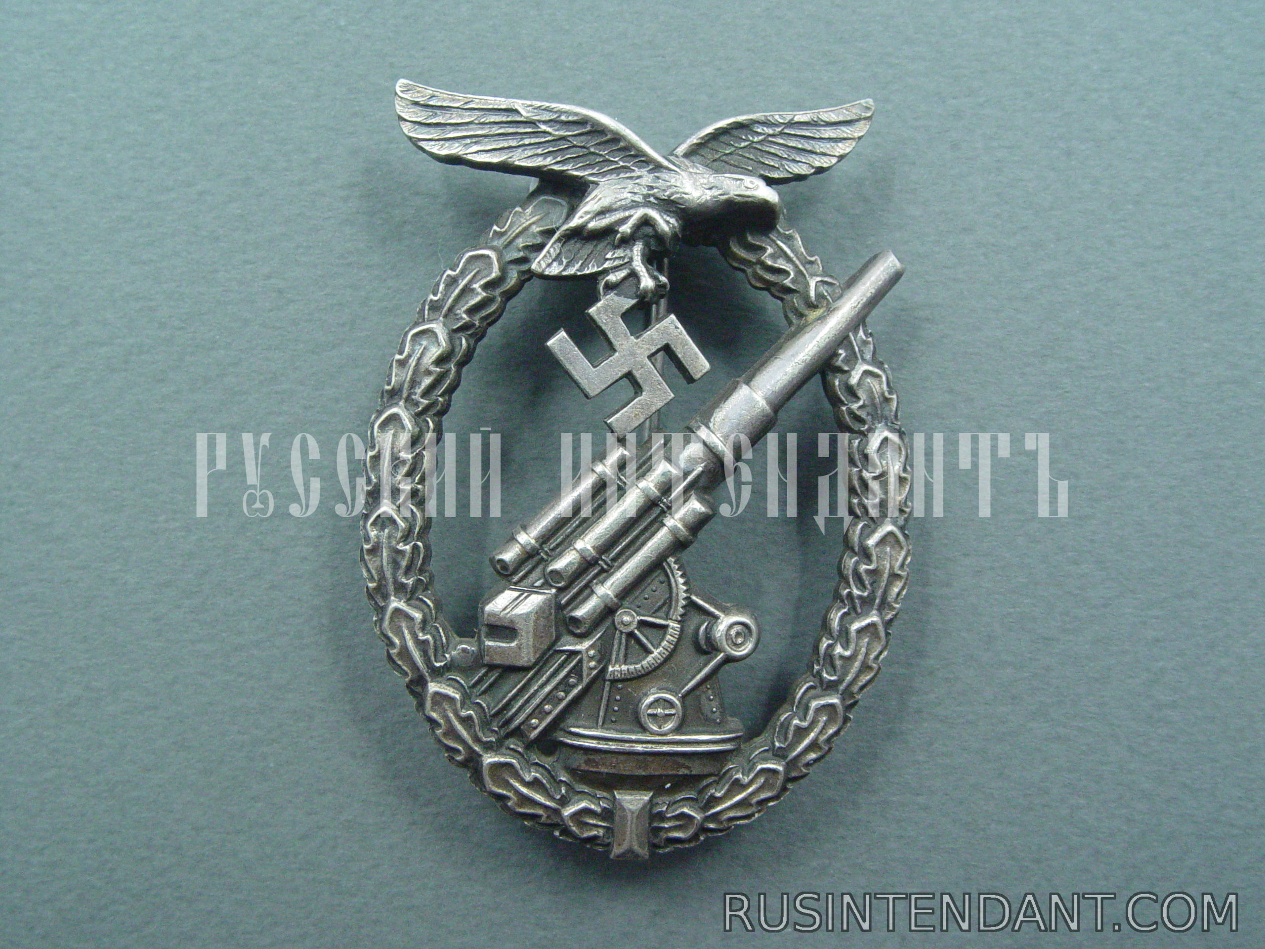 Фото 1: Знак Зенитная артиллерия Люфтваффе 