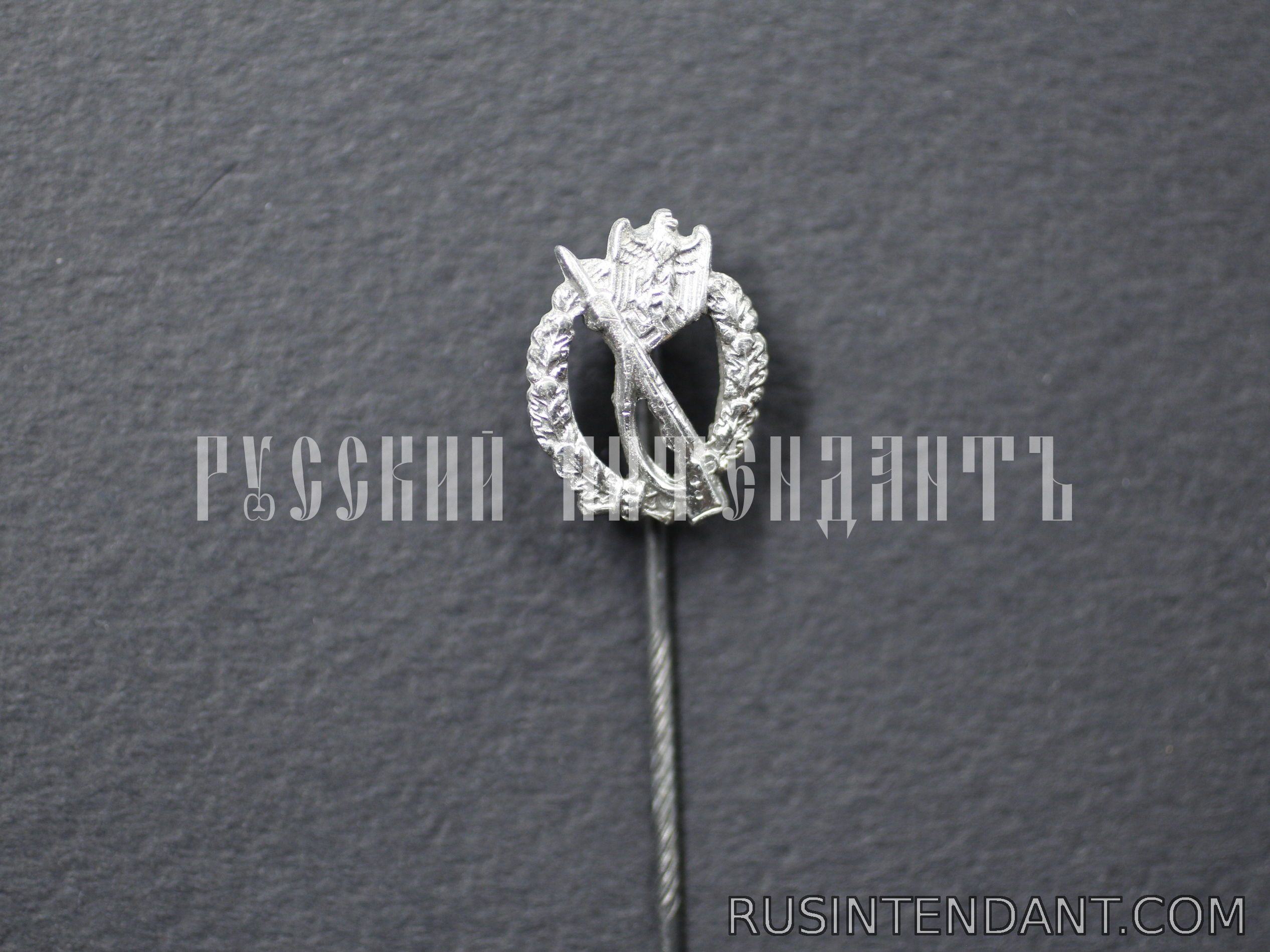 Фото 1: Миниатюра пехотного штурмового знака 