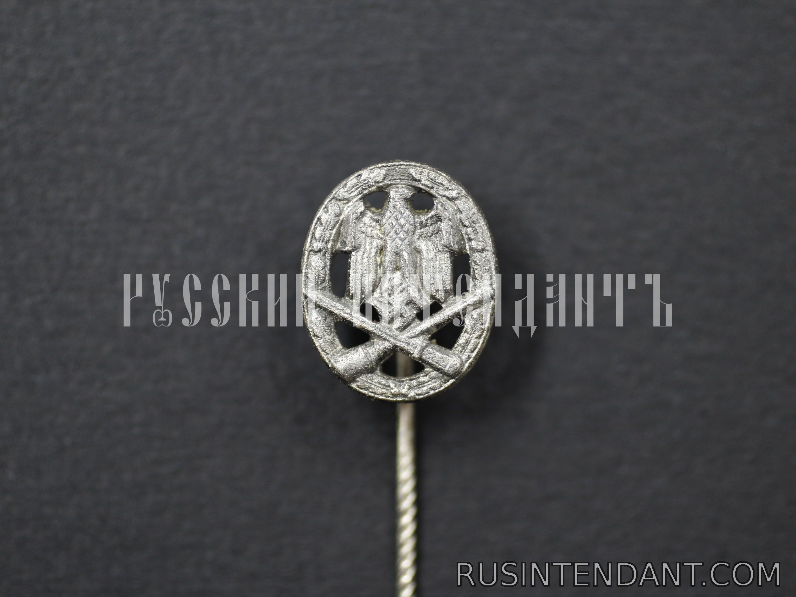 Фото 1: Миниатюрный штурмовой знак 