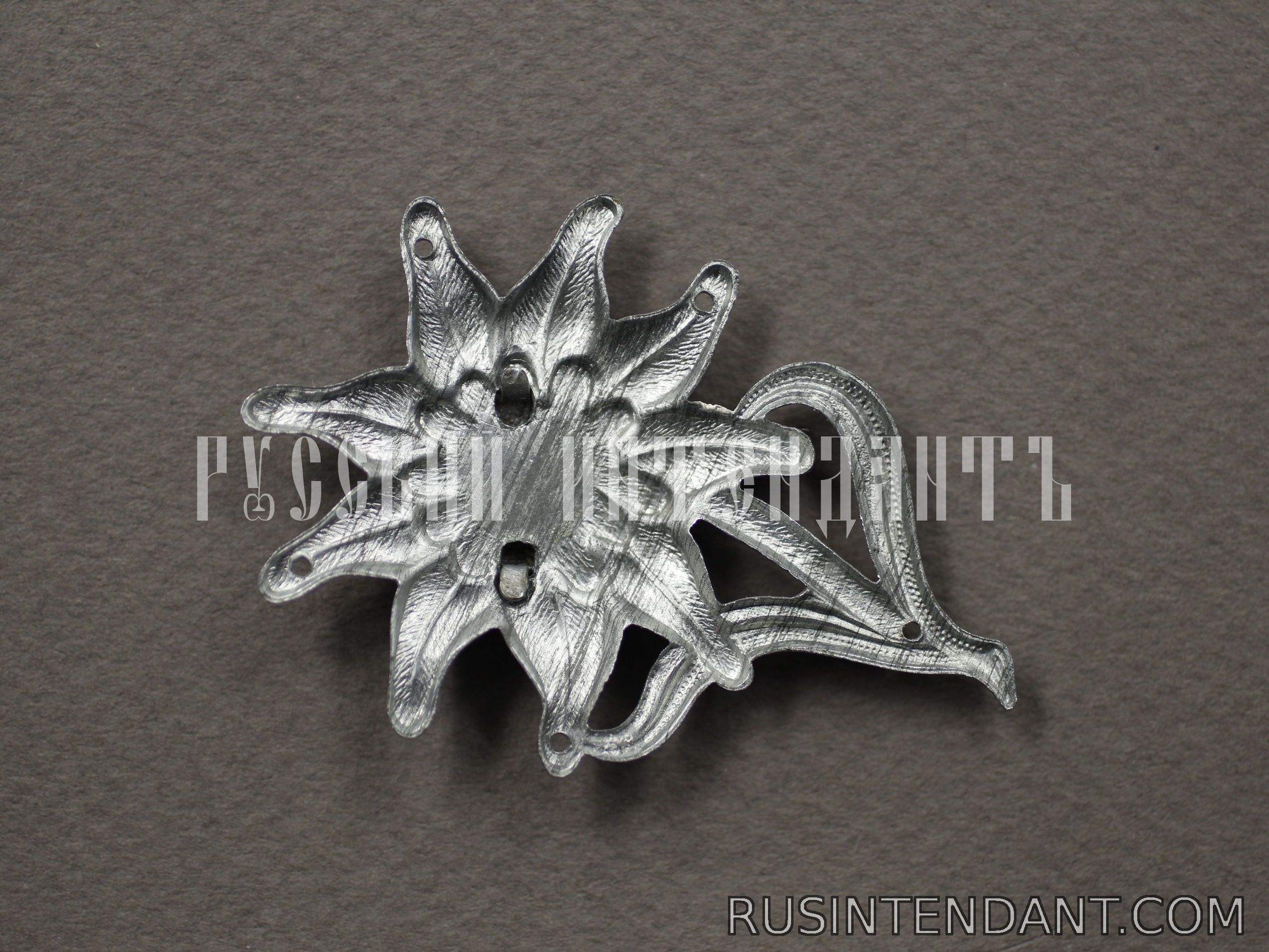 Фото 2: Эмблема на головной убор горно-стрелковых частей Вермахта 