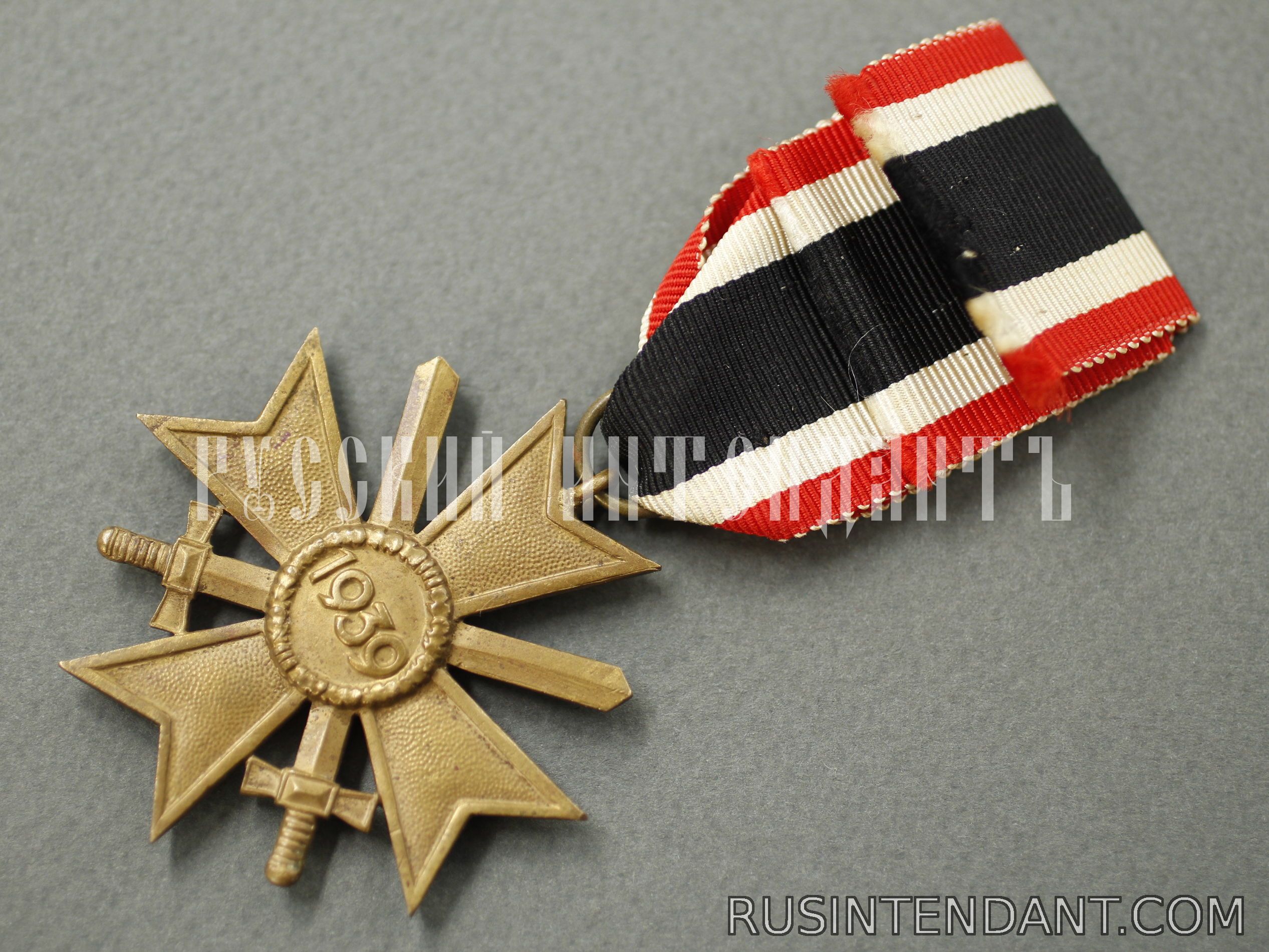 Фото 4: Крест Военных заслуг второго класса с мечами 