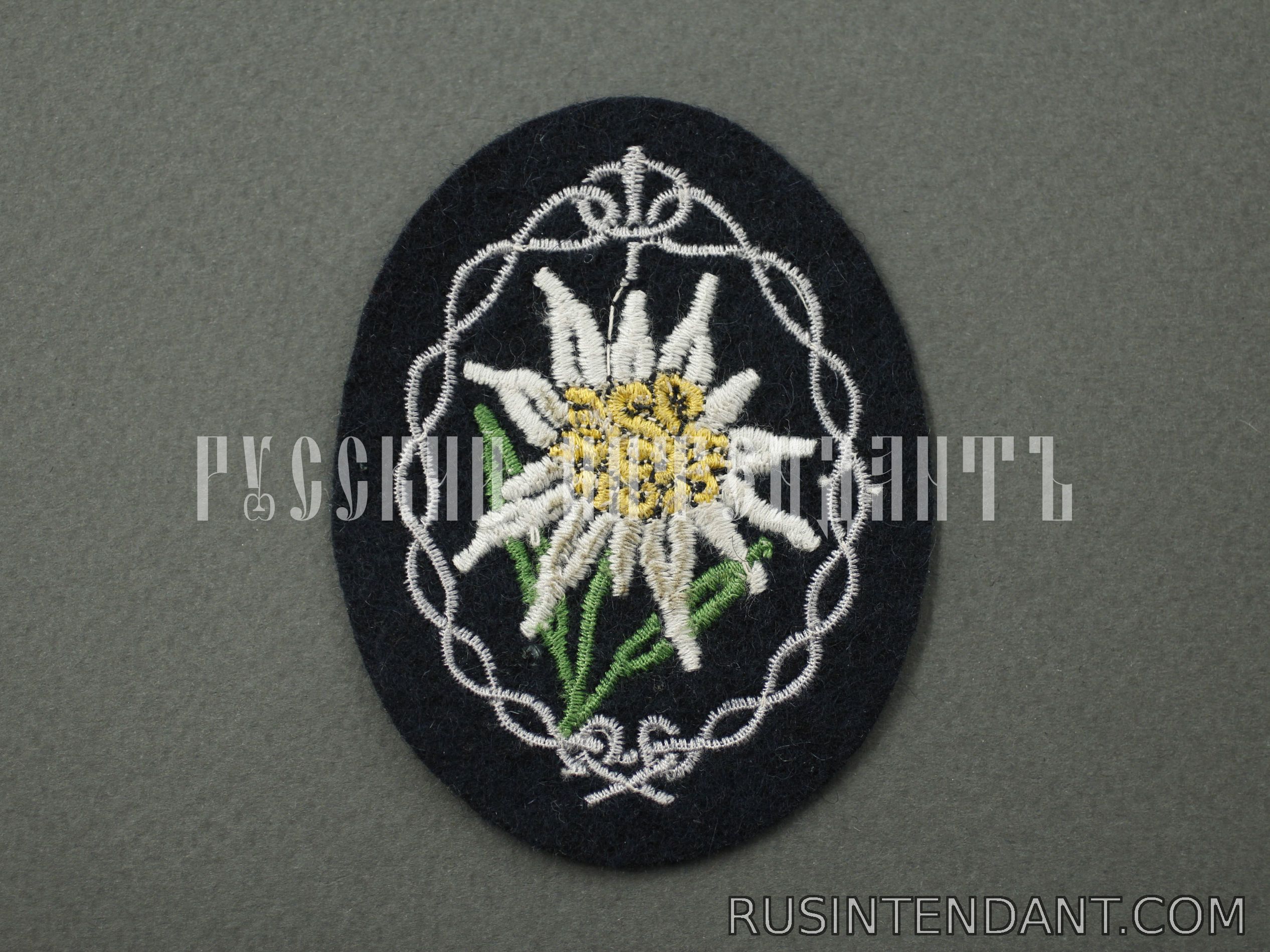 Фото 2: Нарукавная эмблема горно-стрелковых частей Вермахта 