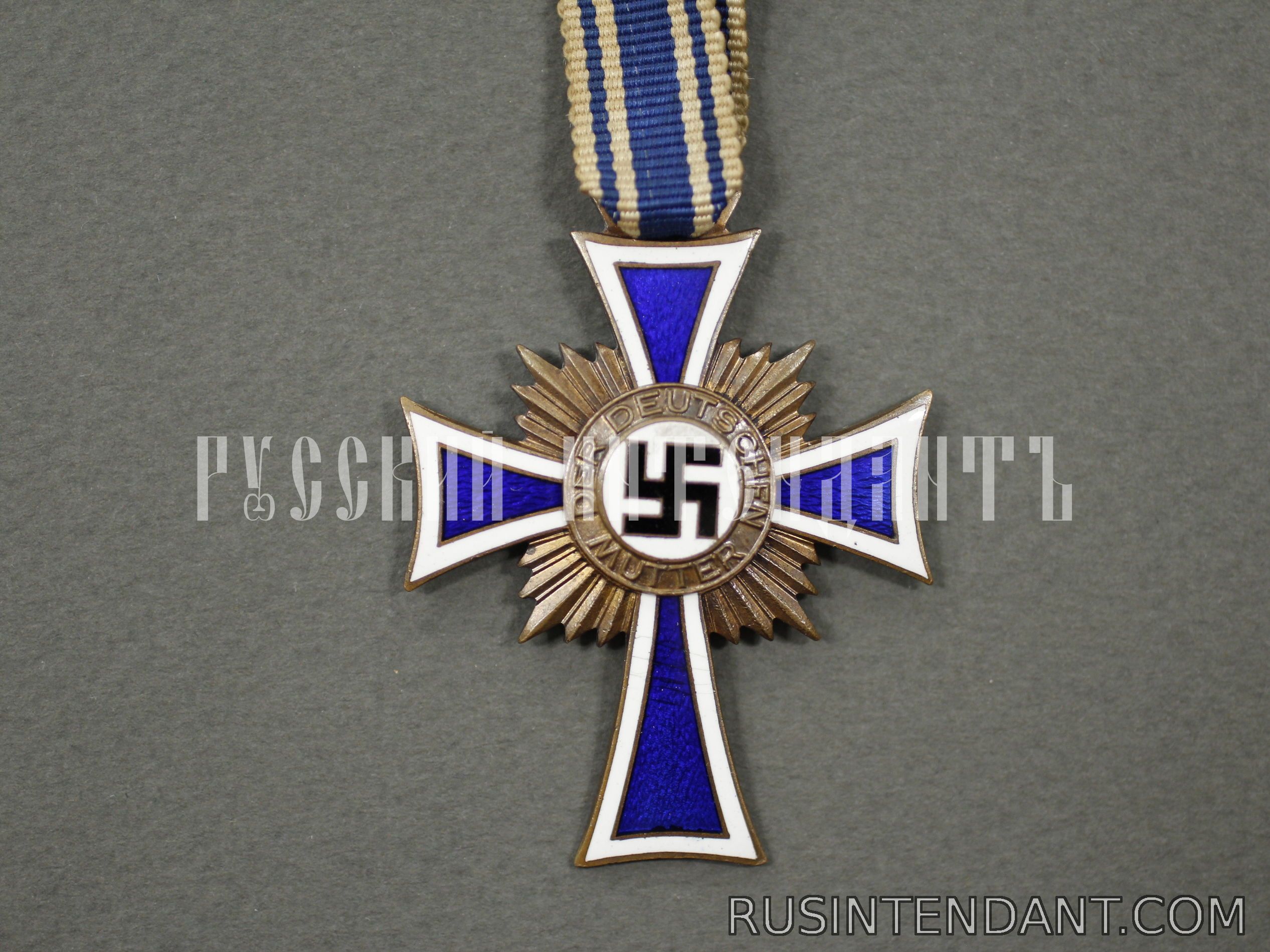 Фото 1: Почетный крест Немецкой матери «Бронзовый» 