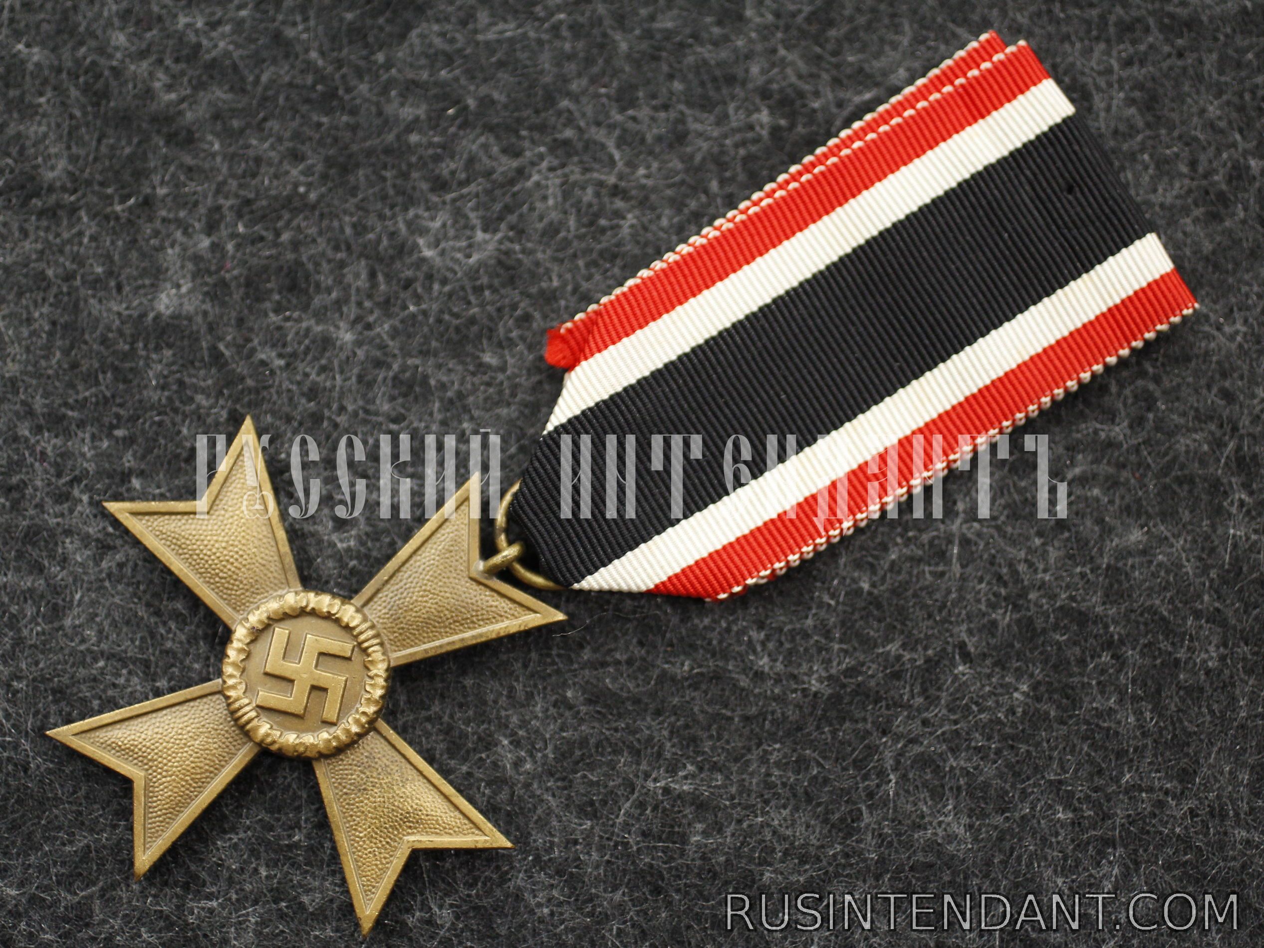 Фото 3: Крест Военных заслуг второго класса без мечей 