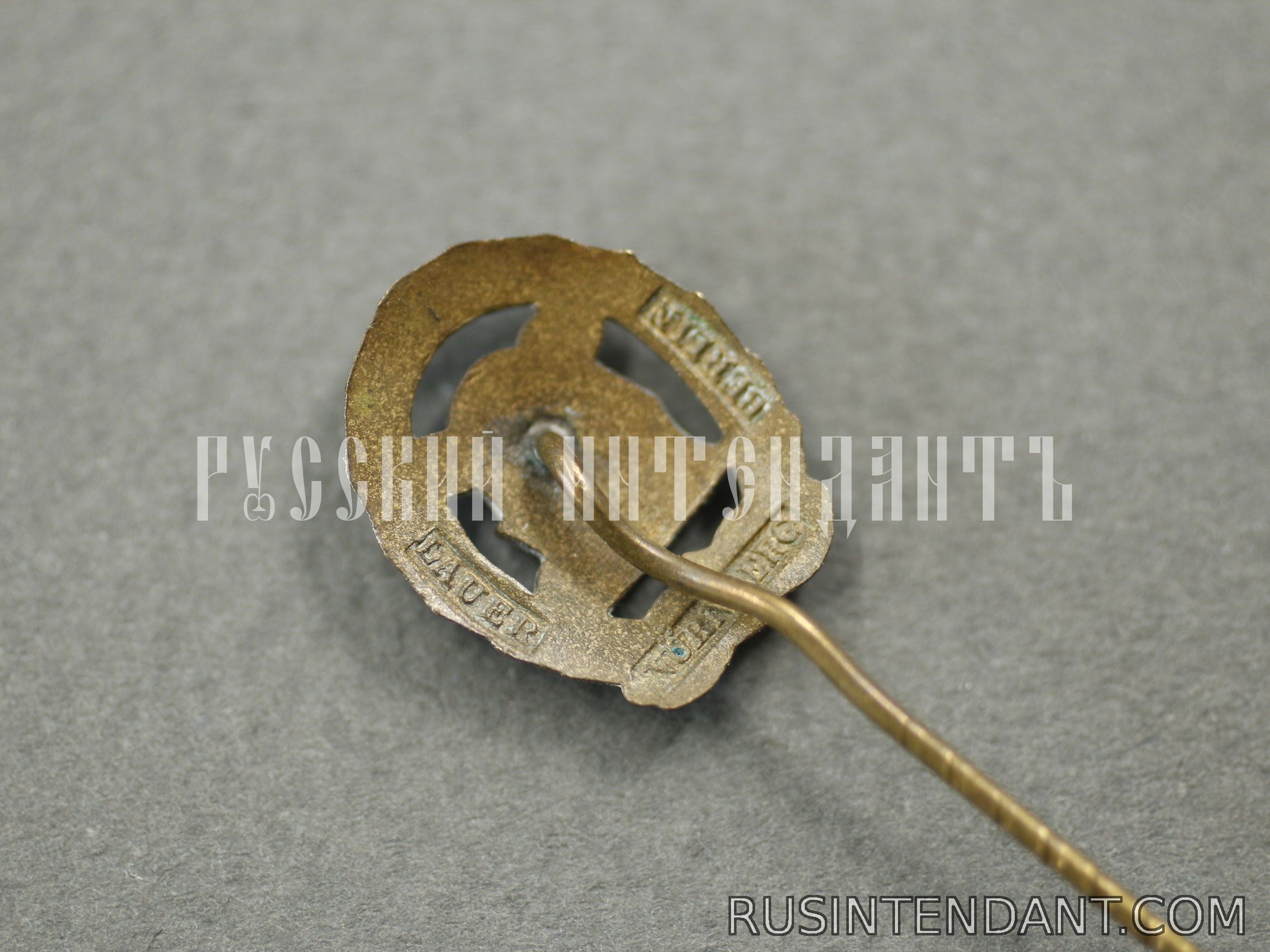 Фото 4: Миниатюра спортивного знака DRL в бронзе 