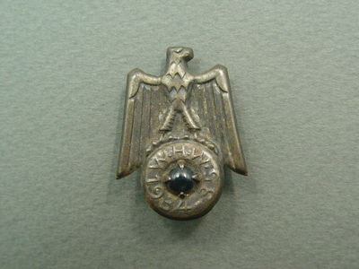 Знак "Орел на Венке"