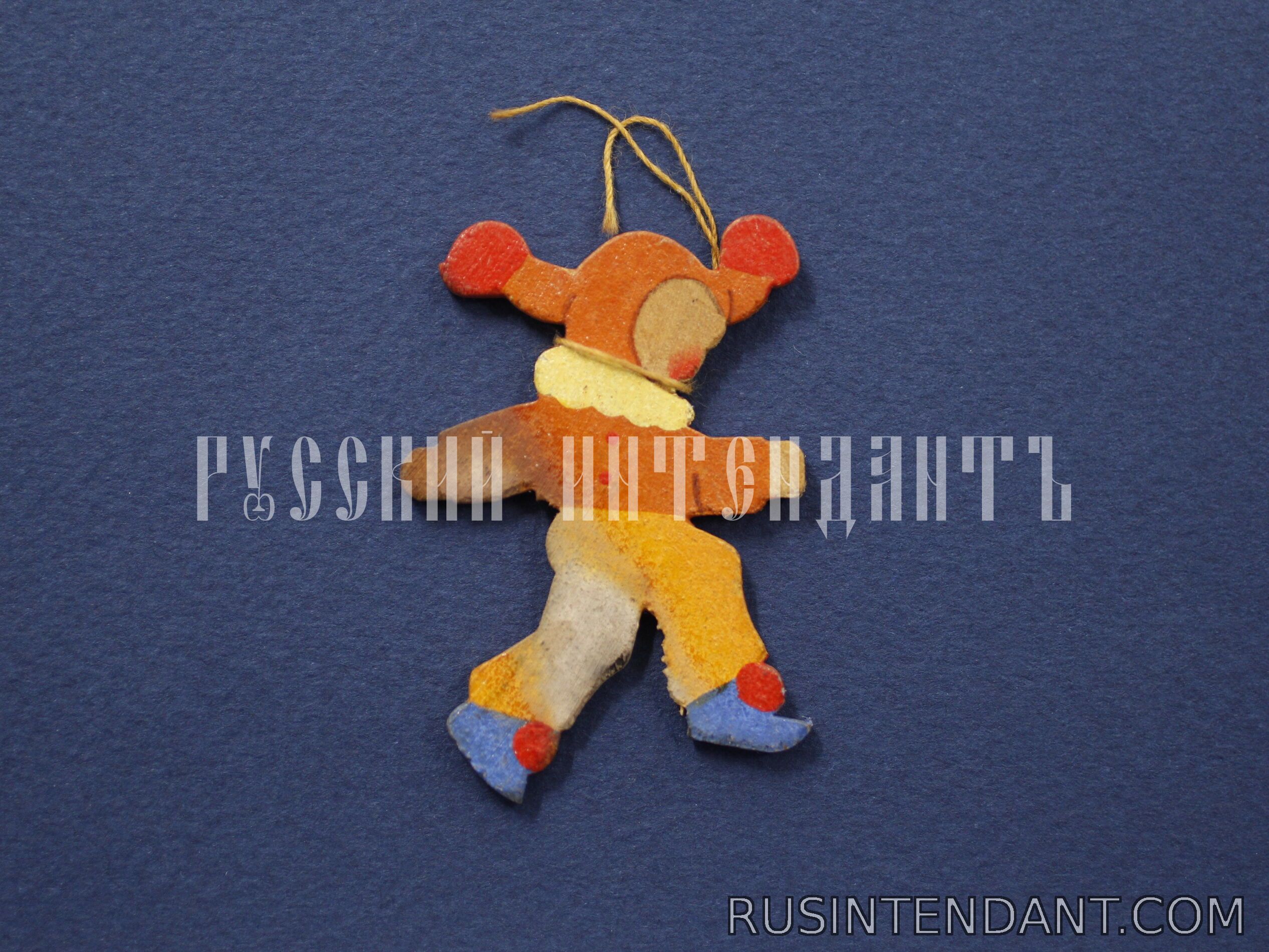 Фото 1: Фигурка «Февраль» 