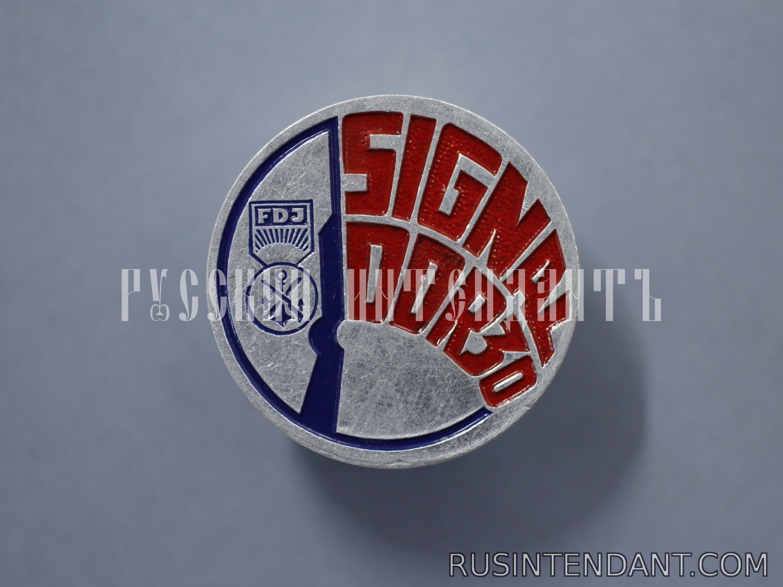 Фото 1: Знак «SIGNAL DDR30» 