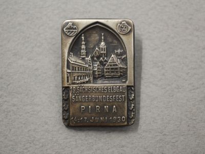 Знак Саксонского фестиваля Гербундесфеста в Пирне