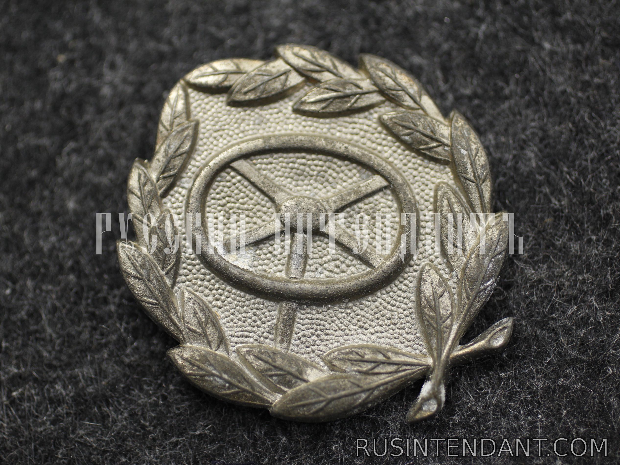 Фото 3: Знак Военный водитель 2 класса 