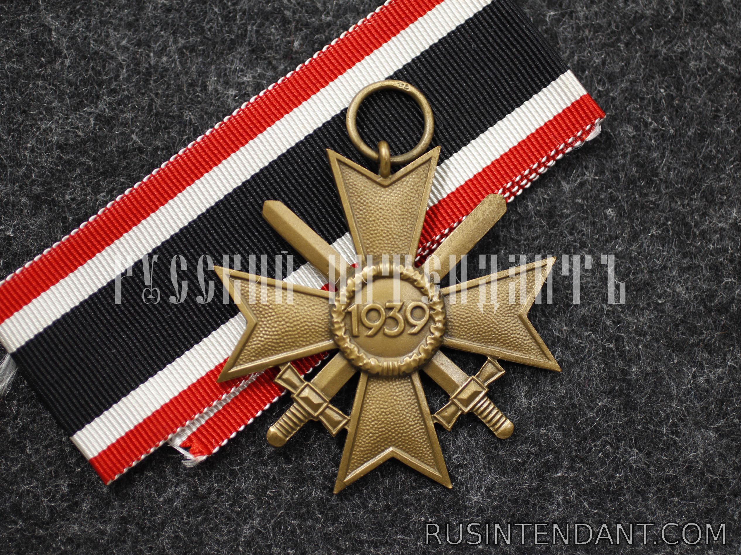 Фото 2: Крест За военные заслуги второго класса с мечами 