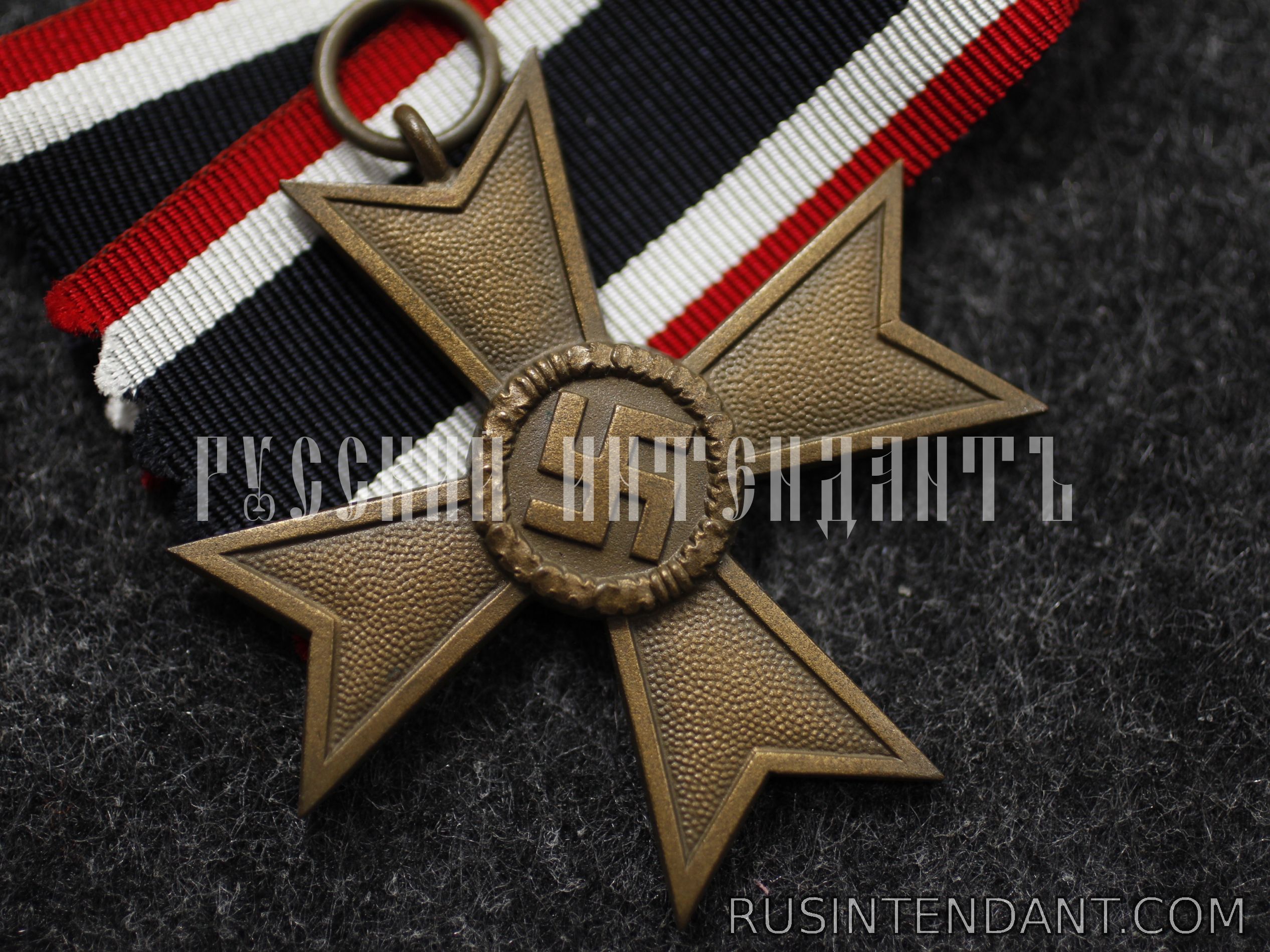 Фото 3: Крест За военные заслуги второго класса без мечей 