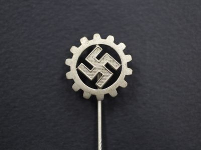 Членский знак DAF