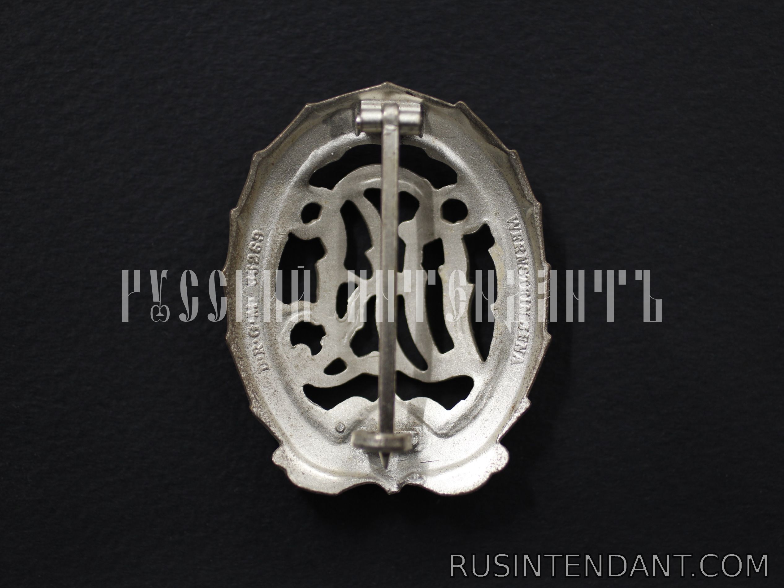 Фото 2: Спортивный знак DRL в серебре 