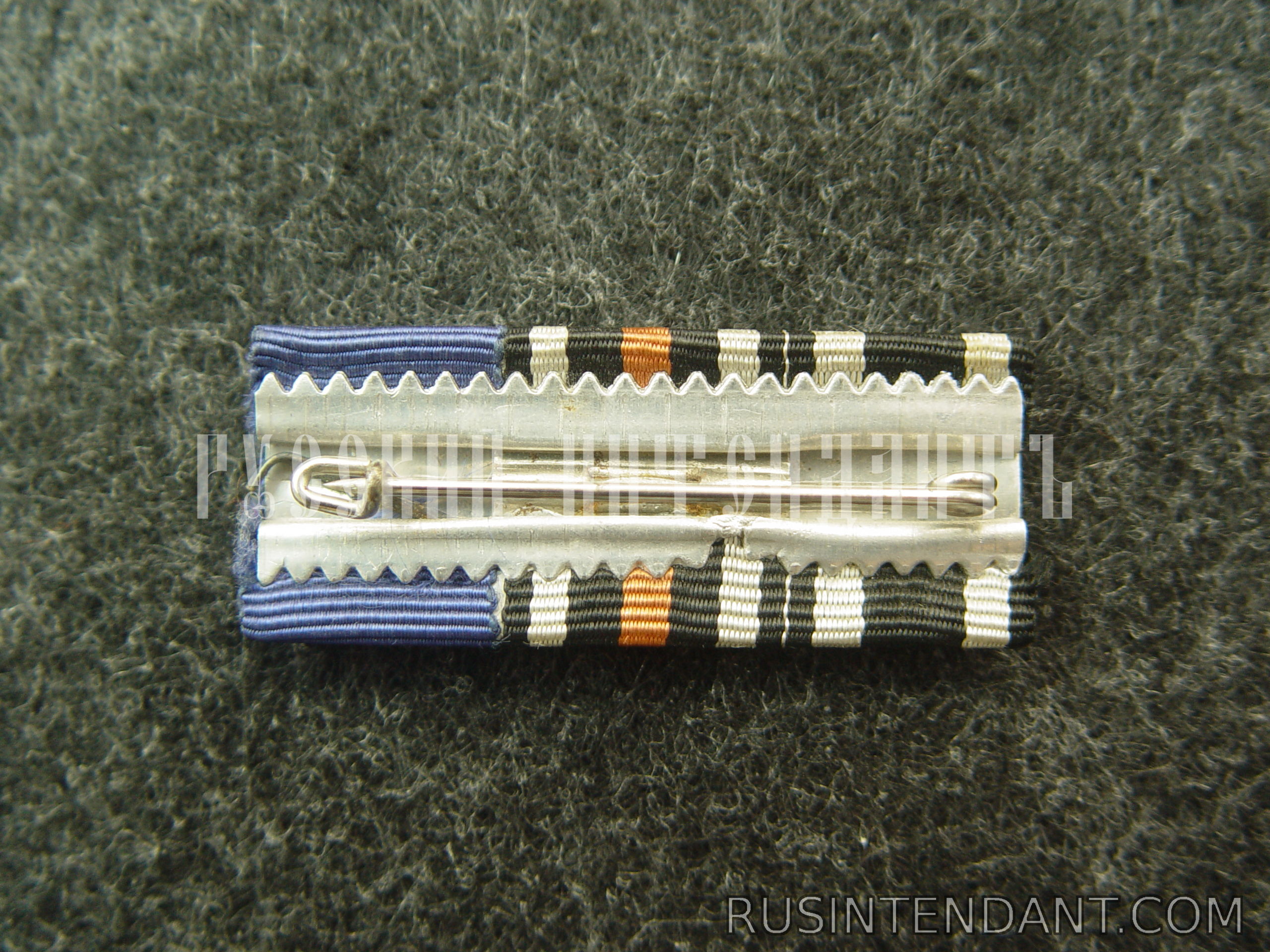 Фото 3: Колодка с планками наград 