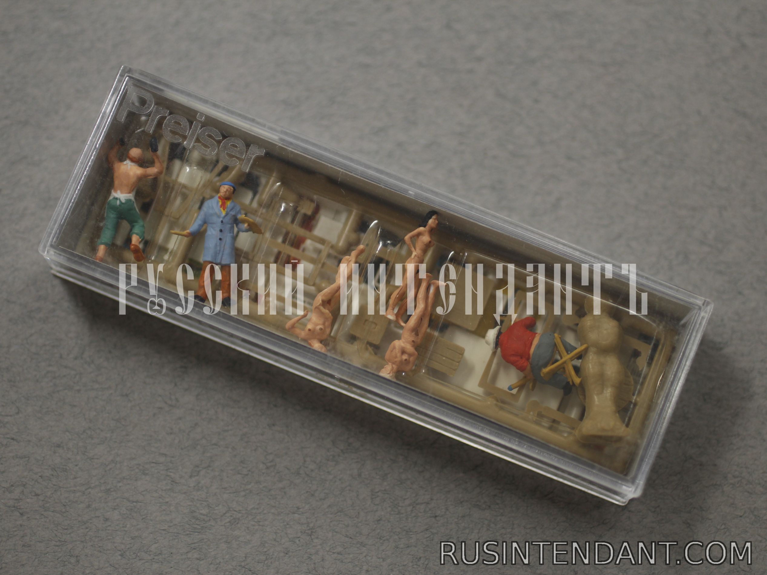 Фото 1: Набор фигурок «Художники Скульпторы Модели» PREISER 