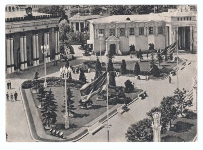 Почтовая карточка «ВСХВ Павильоны Латвийской ССР и Литовской ССР»