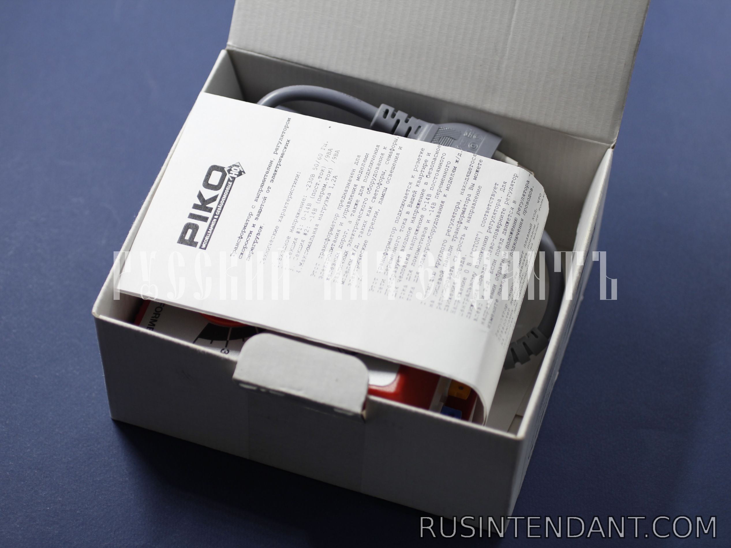 Фото 2: Транформатор PIKO для модельной железной дороги 