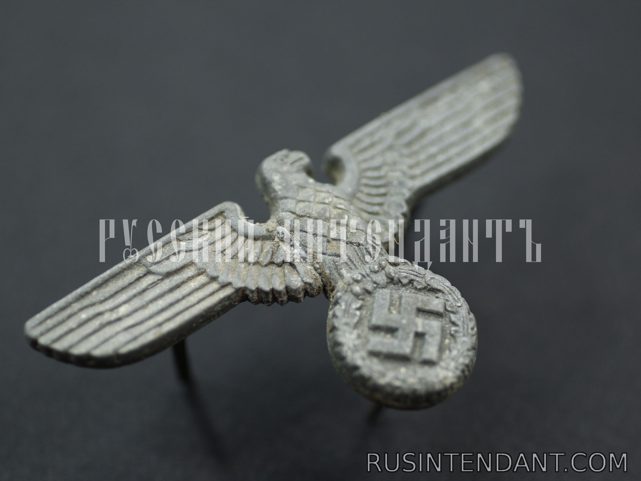 Фото 2: Орел на головной убор 